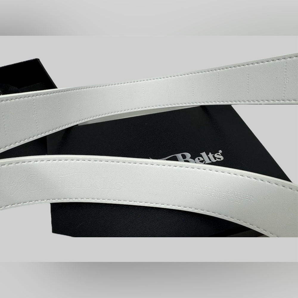 🛍️SALE🛍️ SlideBelts Classic White Belt (Simple,Subtle, Stylish) - Picture 9 of 11